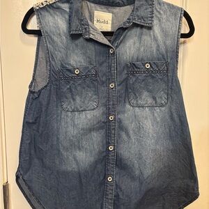 Mudd Classic 100% Cotton Blue Denim Shirt with Back Embroidery Medium Like New